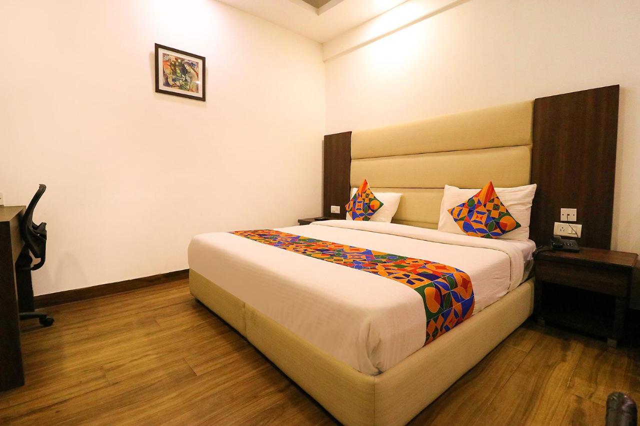Hotel Bel Morris New Delhi Exterior photo